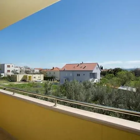 Mila * Kaštela