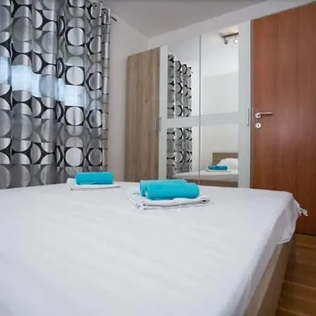 Mila Apartment *
